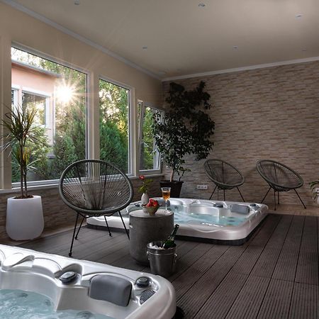 Frank Vendeghaz Hotel Veszpramvarsany Екстериор снимка