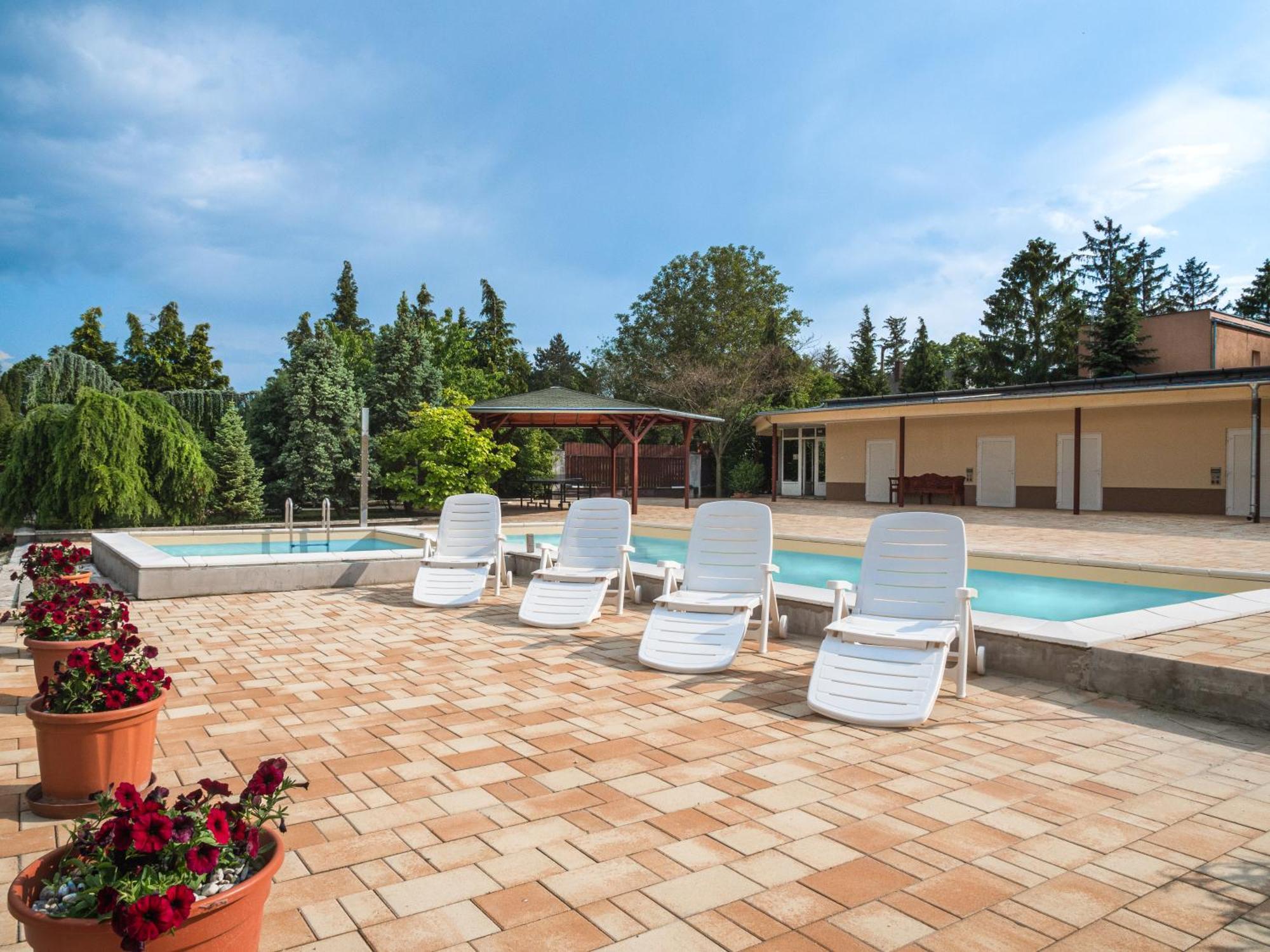 Frank Vendeghaz Hotel Veszpramvarsany Екстериор снимка